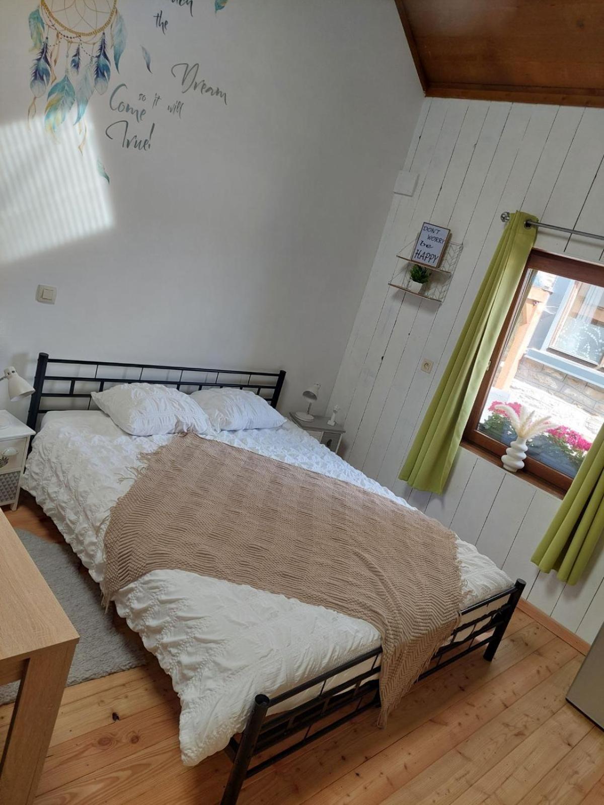 La Petite Suisse Bed & Breakfast Malmedy Exterior foto